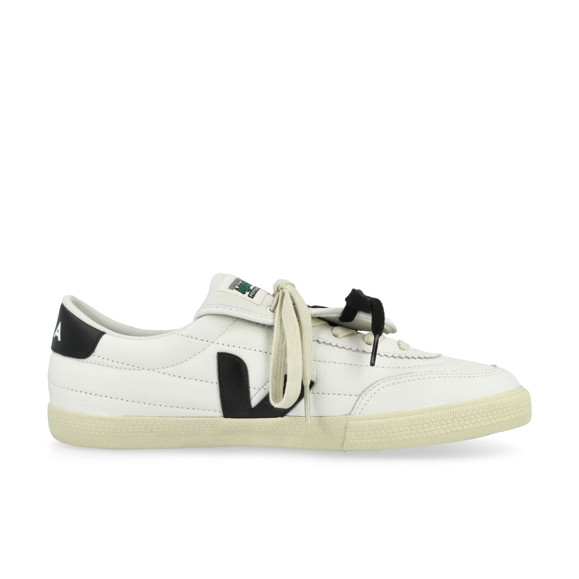 Veja Panenka Leather White Low Top Sneakers MG0221673A Silhouette | Overkill
