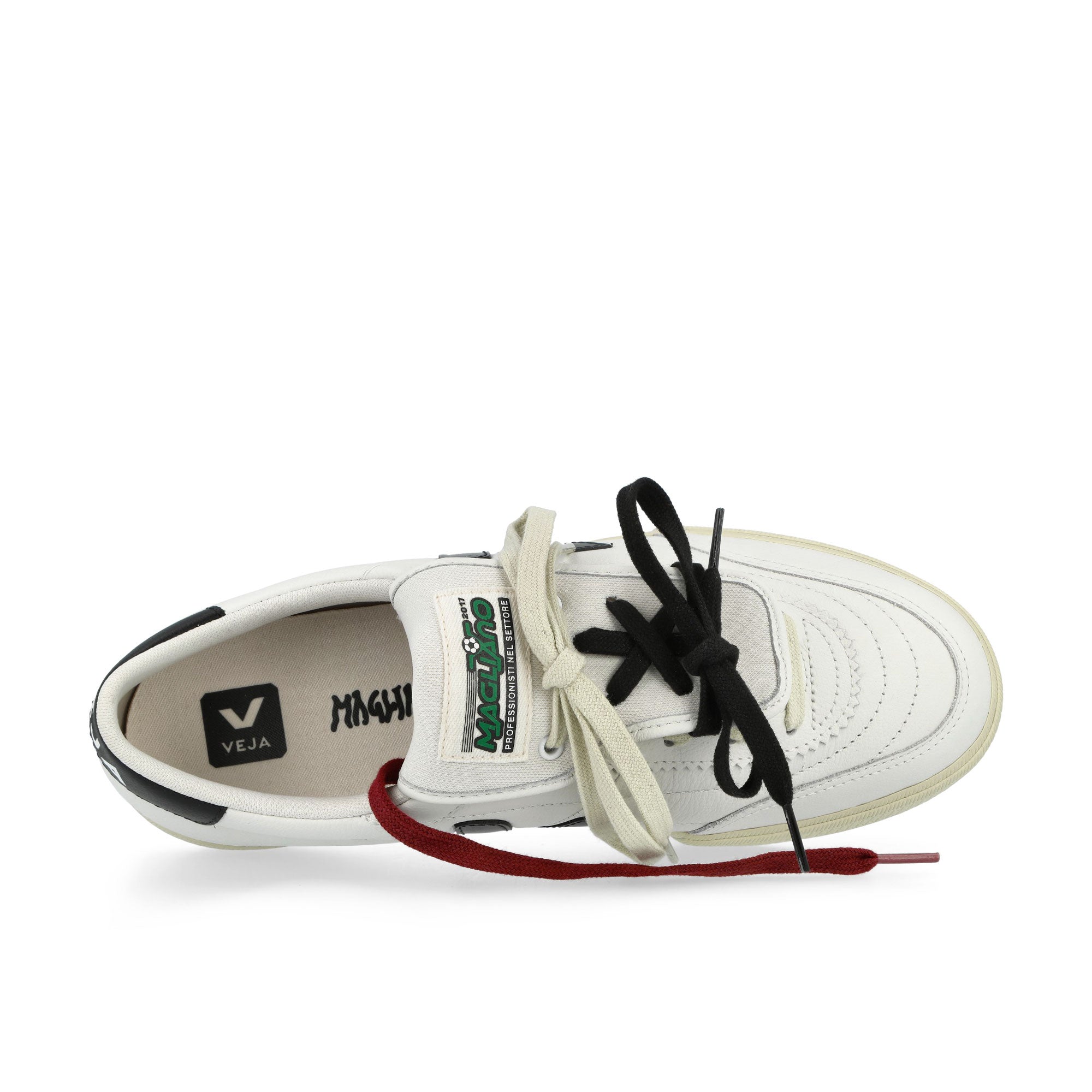 Veja Panenka Leather White Low Top Sneakers MG0221673A Detailfoto | Overkill
