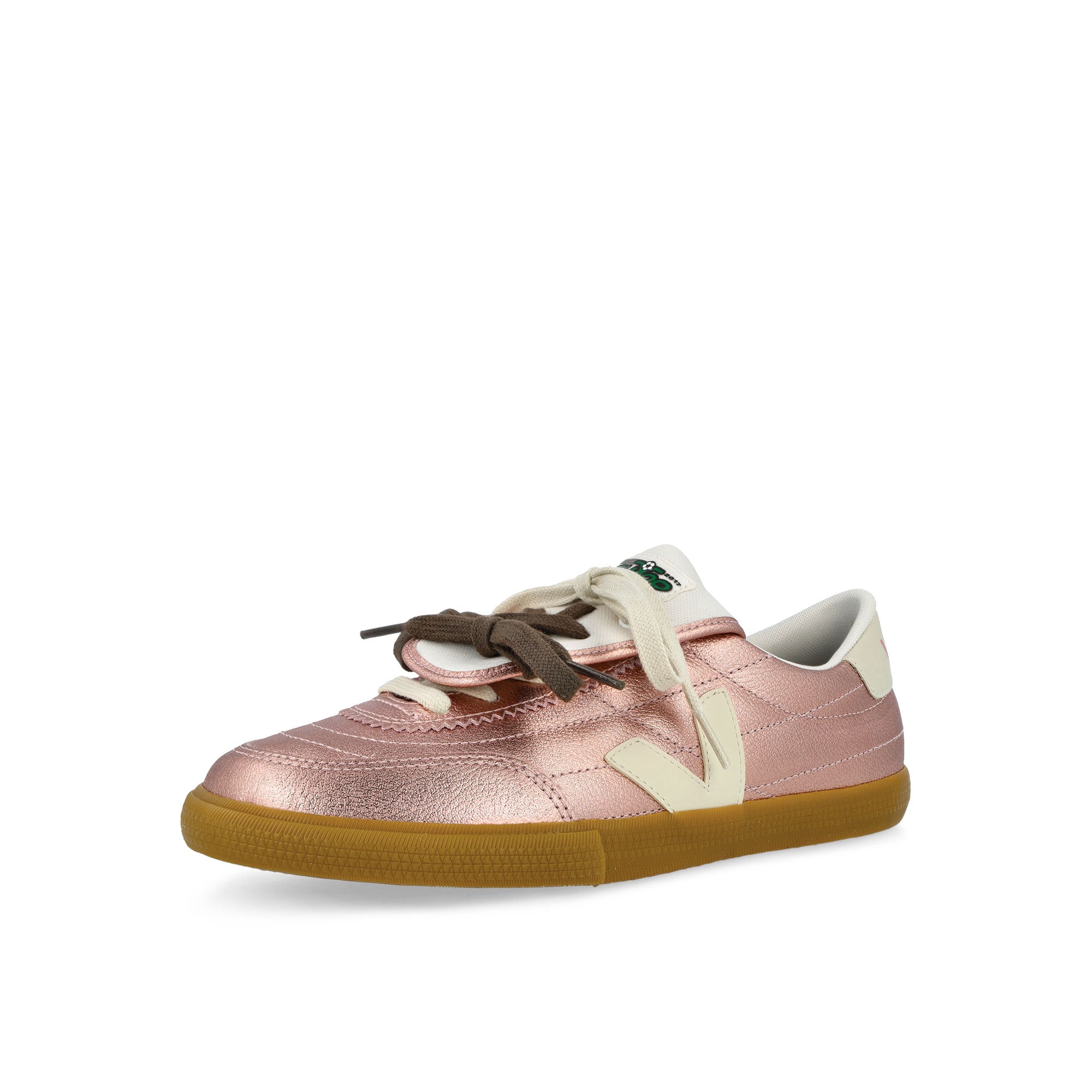 Magliano x Veja Panenka Leather Nacre Low Top Sneakers MG0221675A Close-up | Overkill
